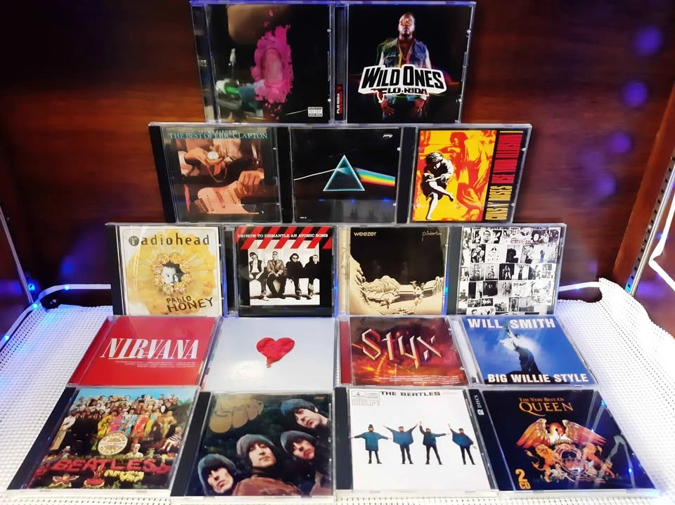 Quality Music Cds Many Genres