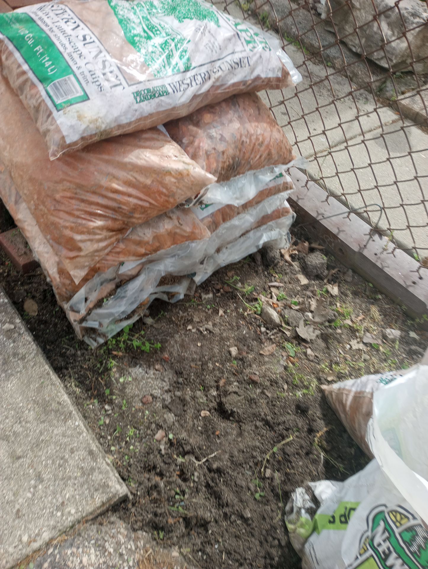 Landscape Gravel - photo 3