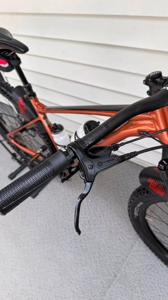Giant Hardtail MTB - photo 2