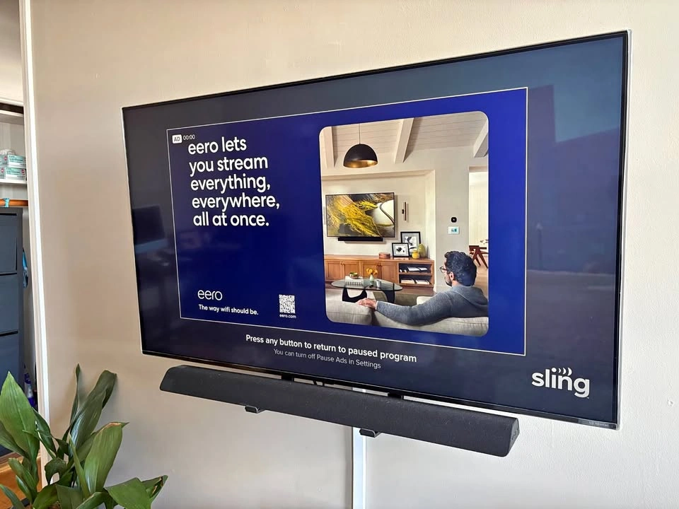 LG Nanocell 55" TV + Soundbar + Wall Mount