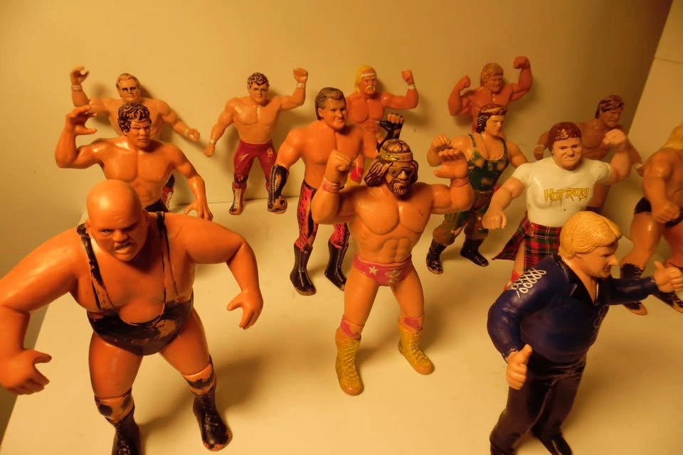 Lot of 13 Vintage 80's WWF LJN Titan Sports Action Figures - photo 3