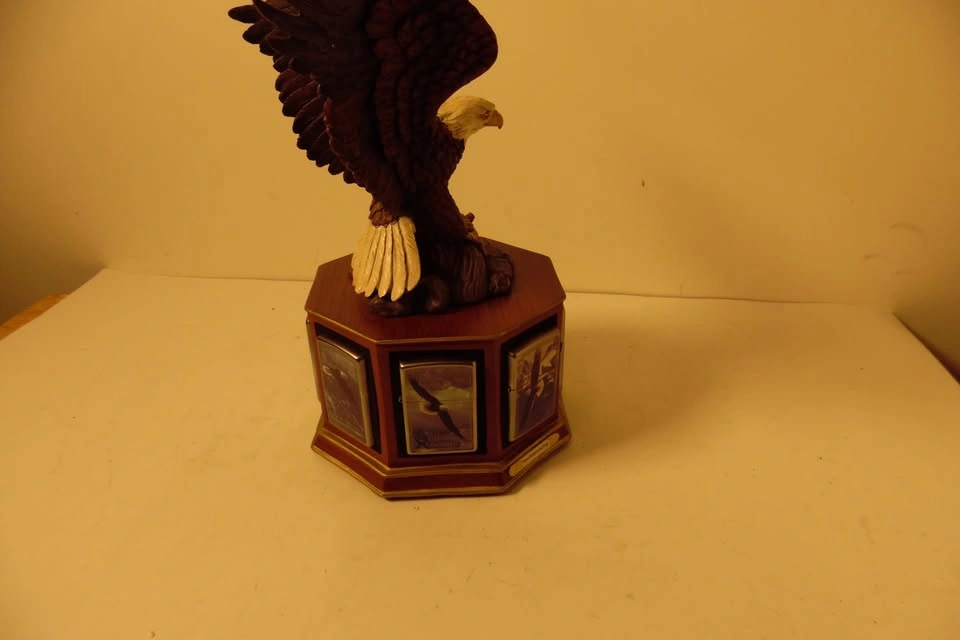 Zippo Soaring Spirits Light The Way Eagle Lighter Collection - photo 5