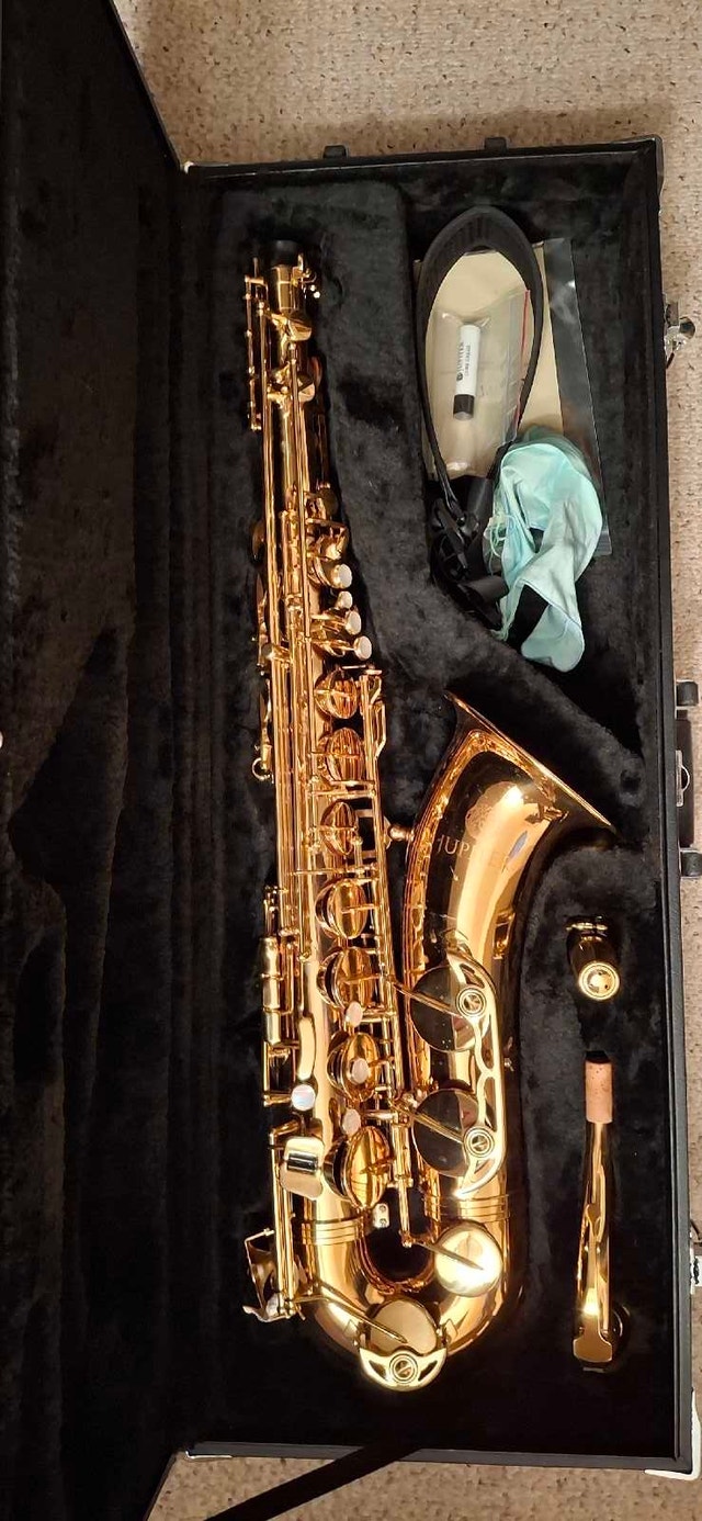 Jupiter Tenor Saxophone JUP587GL