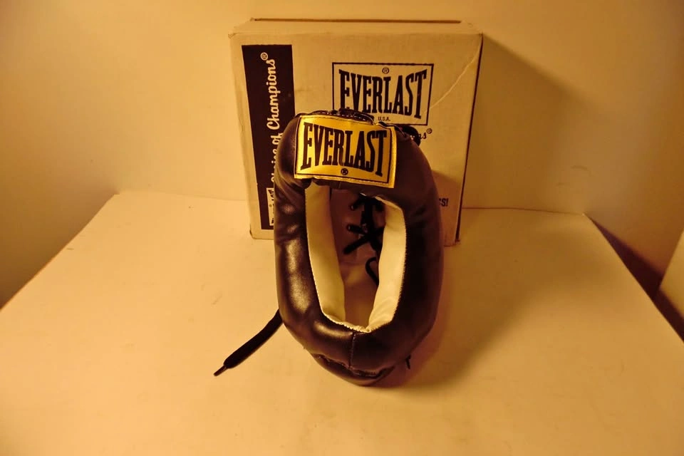 Everlast Headgear Boxing Leather Sparring Helmet Guard