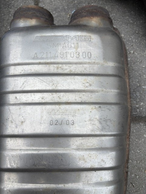 Mercedes AMG E55 exhaust resonator OEM