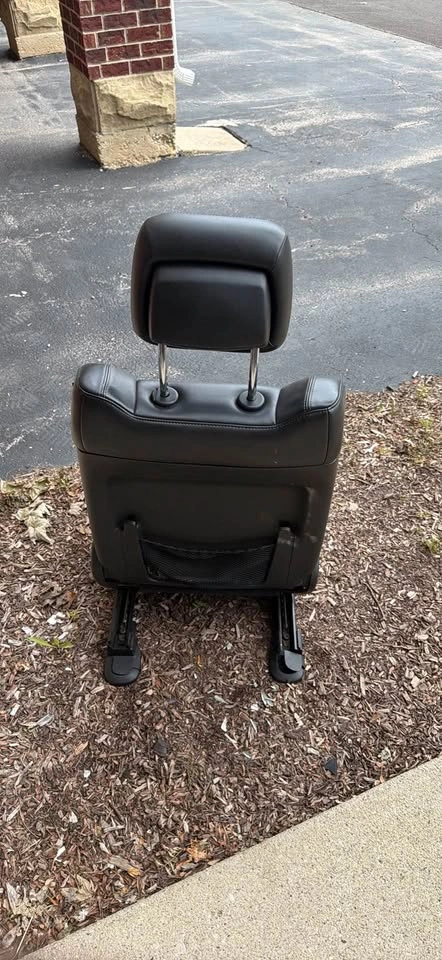 Durango front driver seat - photo 2