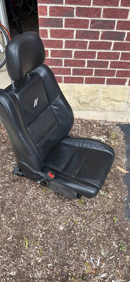 Durango front driver seat - photo 3
