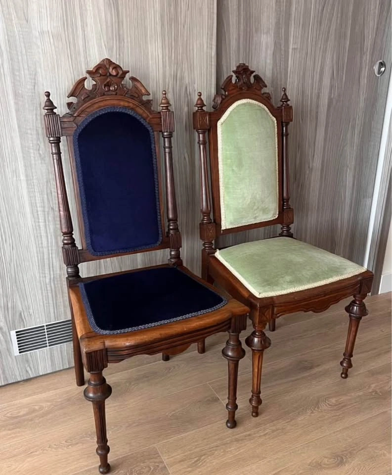 2 Matching Victorian Velvet Chairs - photo 2