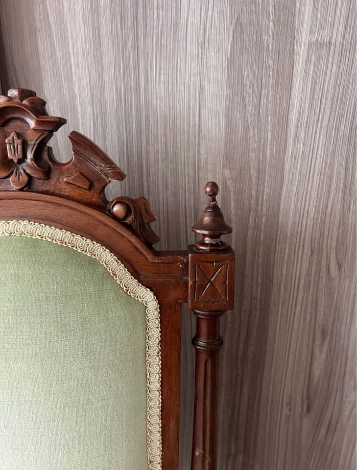 2 Matching Victorian Velvet Chairs - photo 5