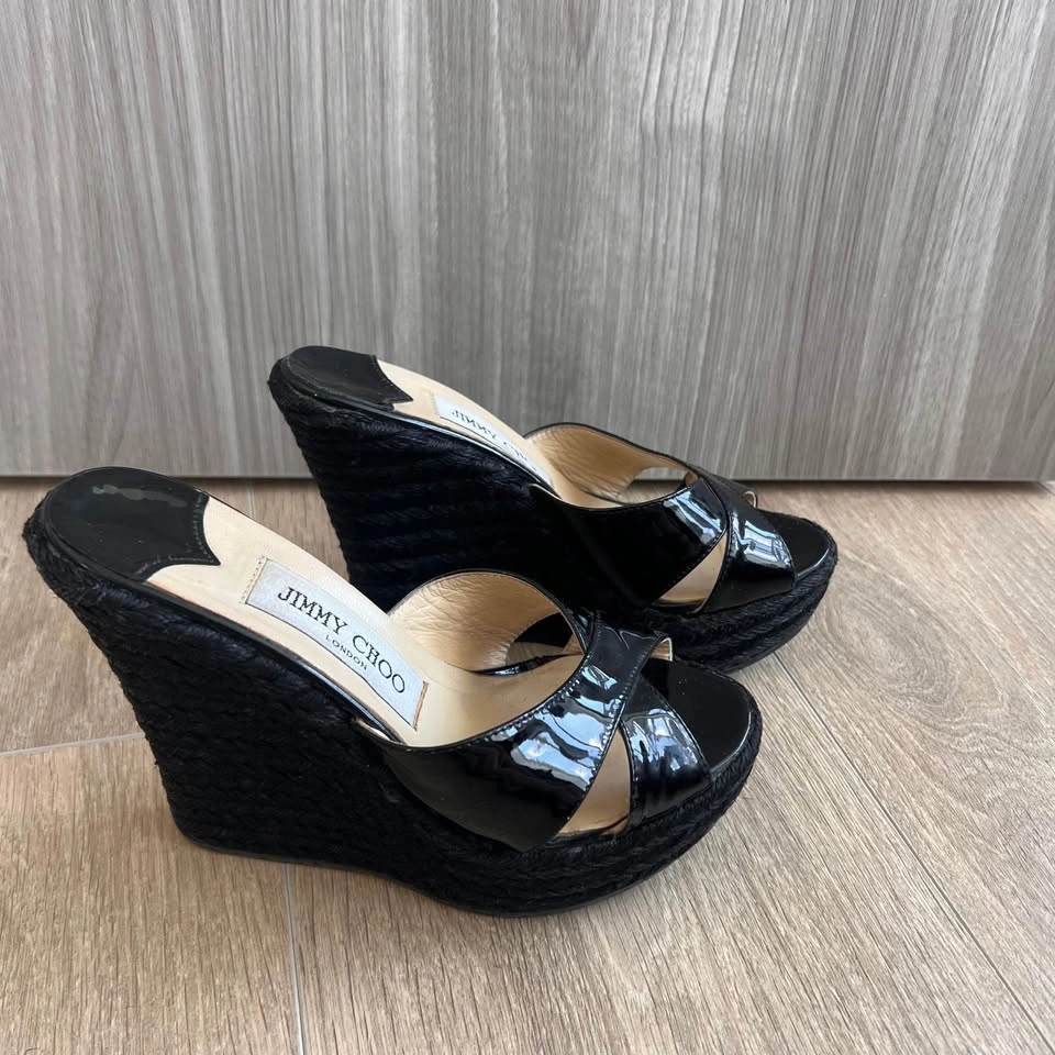 Jimmy Choo Size 5 Patent Leather Wedge Sandals - photo 4