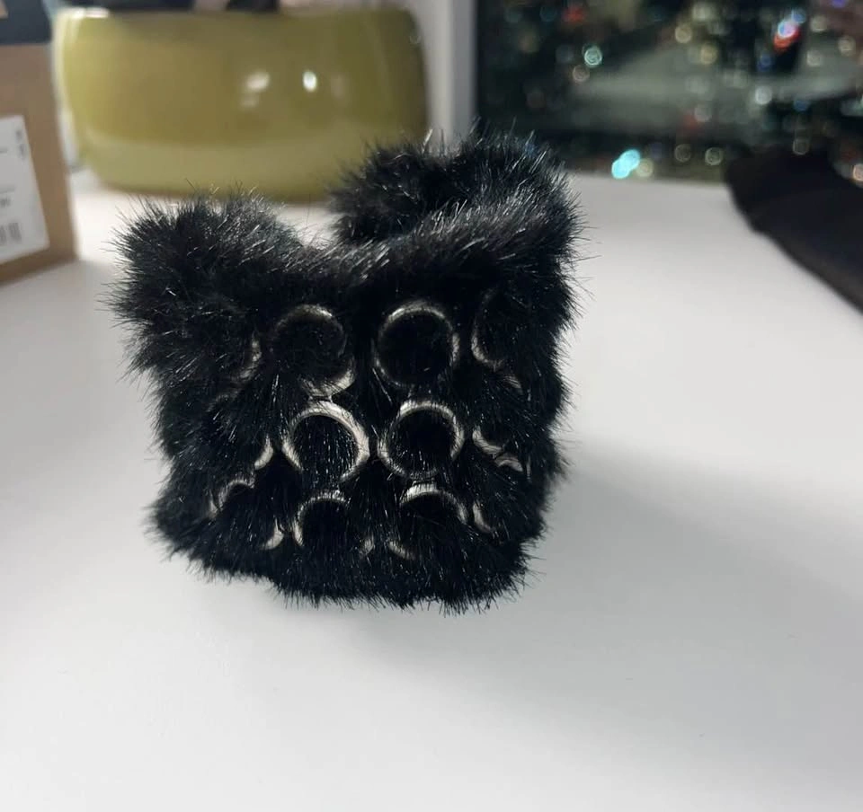 Y2K Fuzzy Metal Ring Embellished Bracelet - photo 3