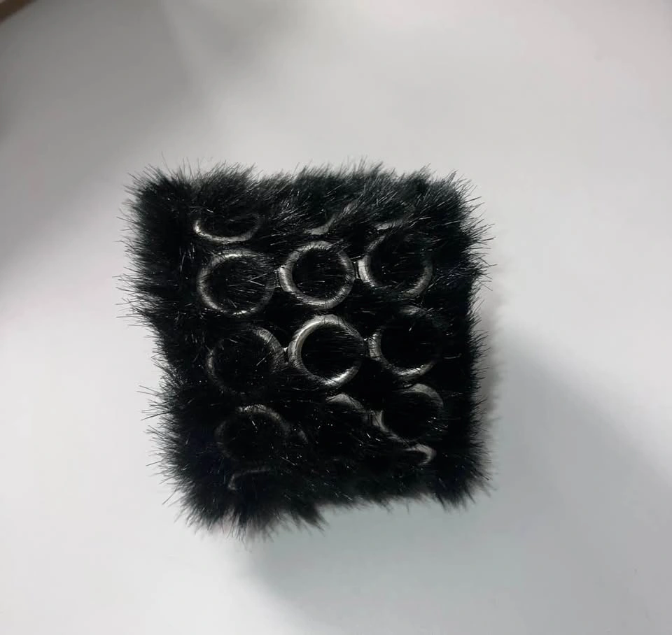 Y2K Fuzzy Metal Ring Embellished Bracelet - photo 4