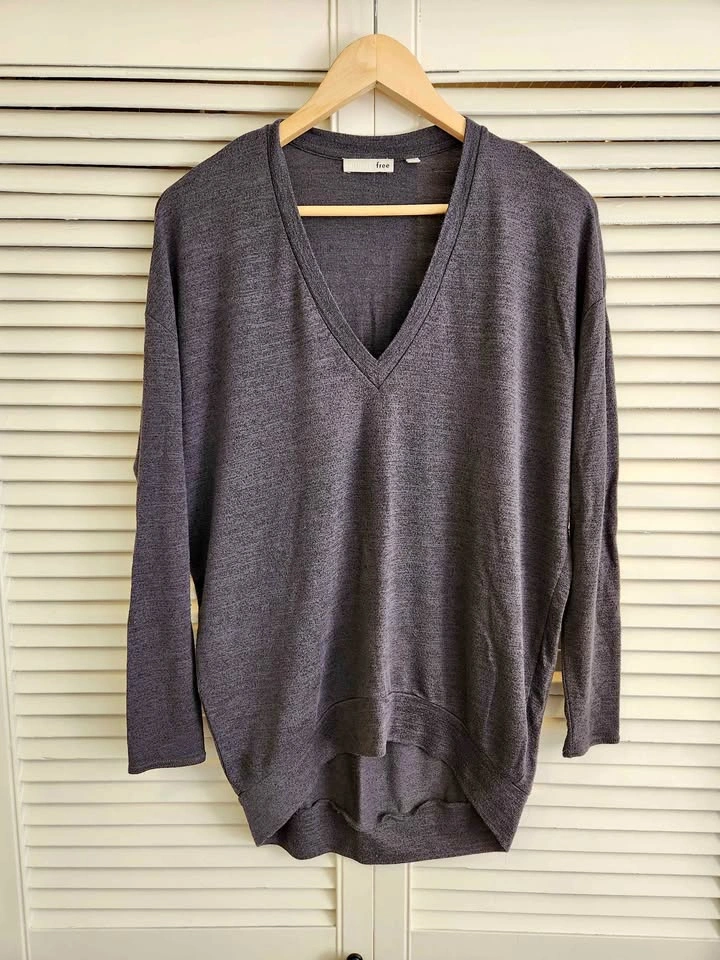 ARITZIA Wilfred Free Sweater – Women’s Size Small (S)