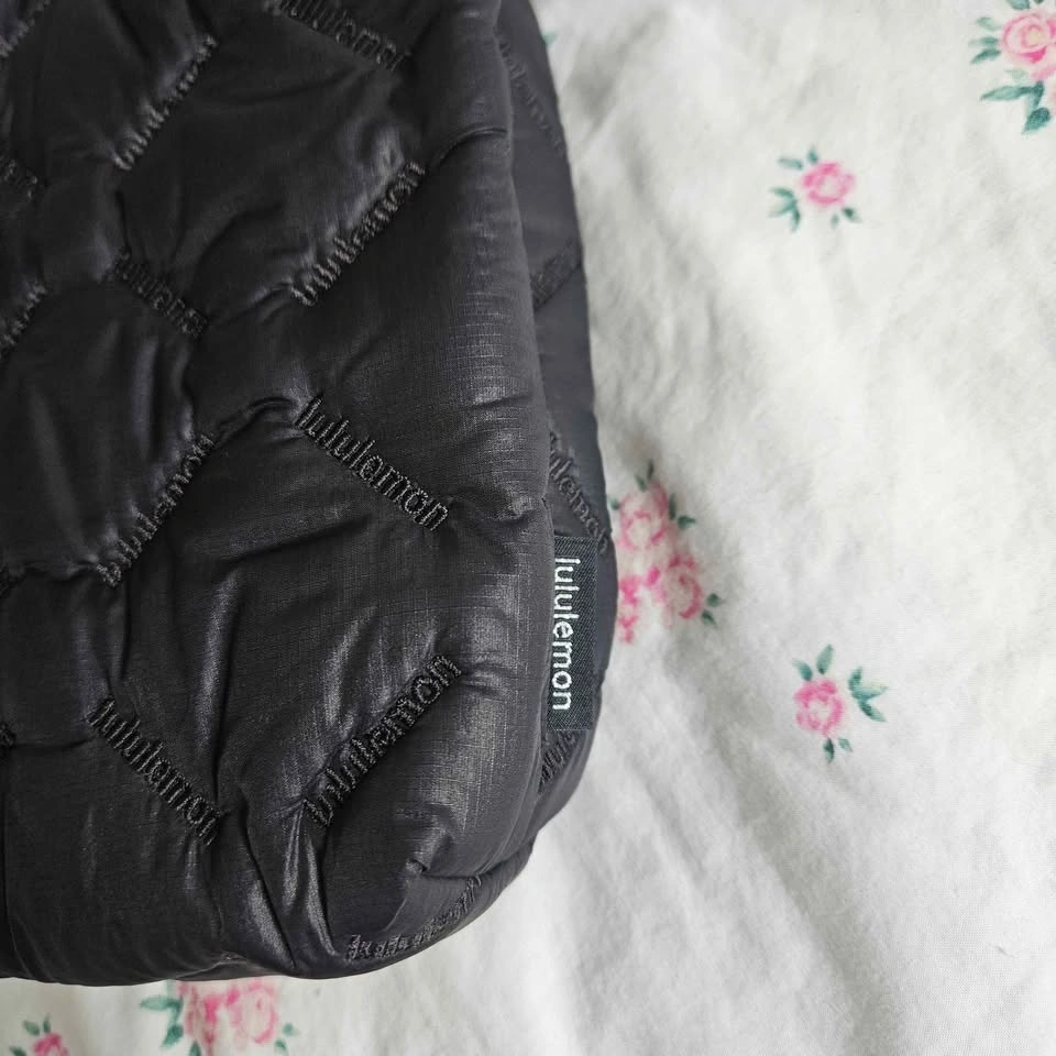 Lululemon Quilty Pleasures Crossbody - photo 4