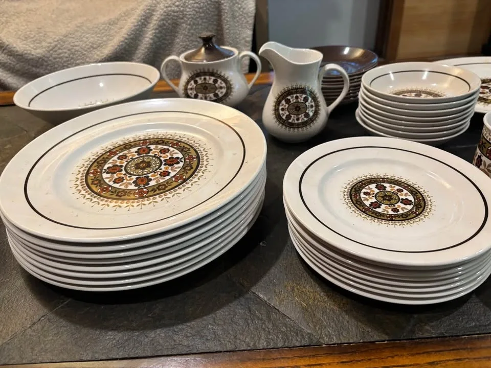 Vintage Royal Overture Cavalier Ironstone Dish Set 1970’s - photo 3