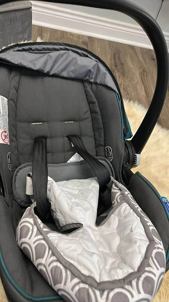 Graco Click Connect 3 in 1 Infant to Toddler Car Seat and Stroll - photo 2
