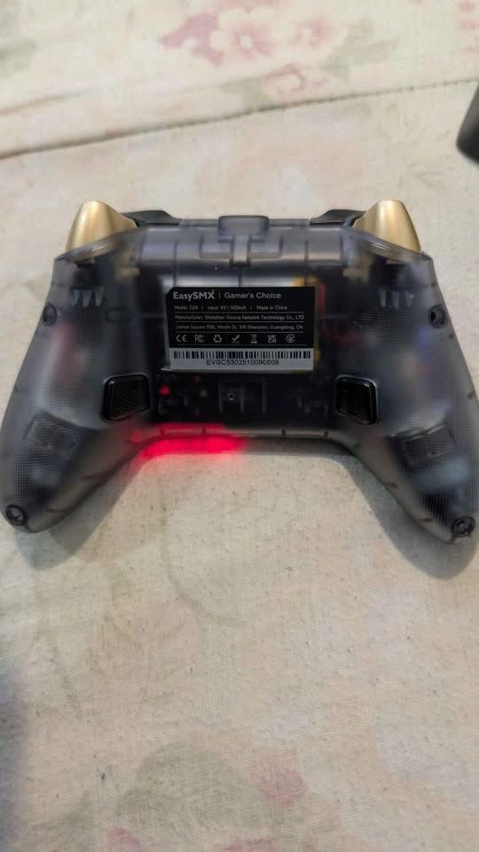 EasySMX D05 Wireless Gaming Controller - photo 3