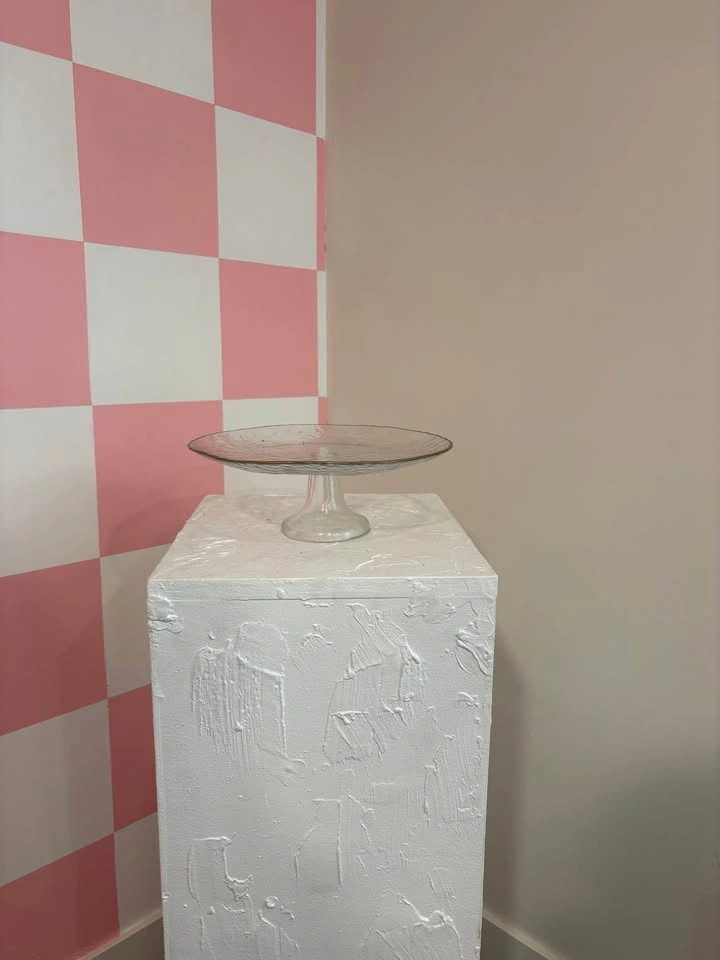 Glass cake stand gold rim - photo 2