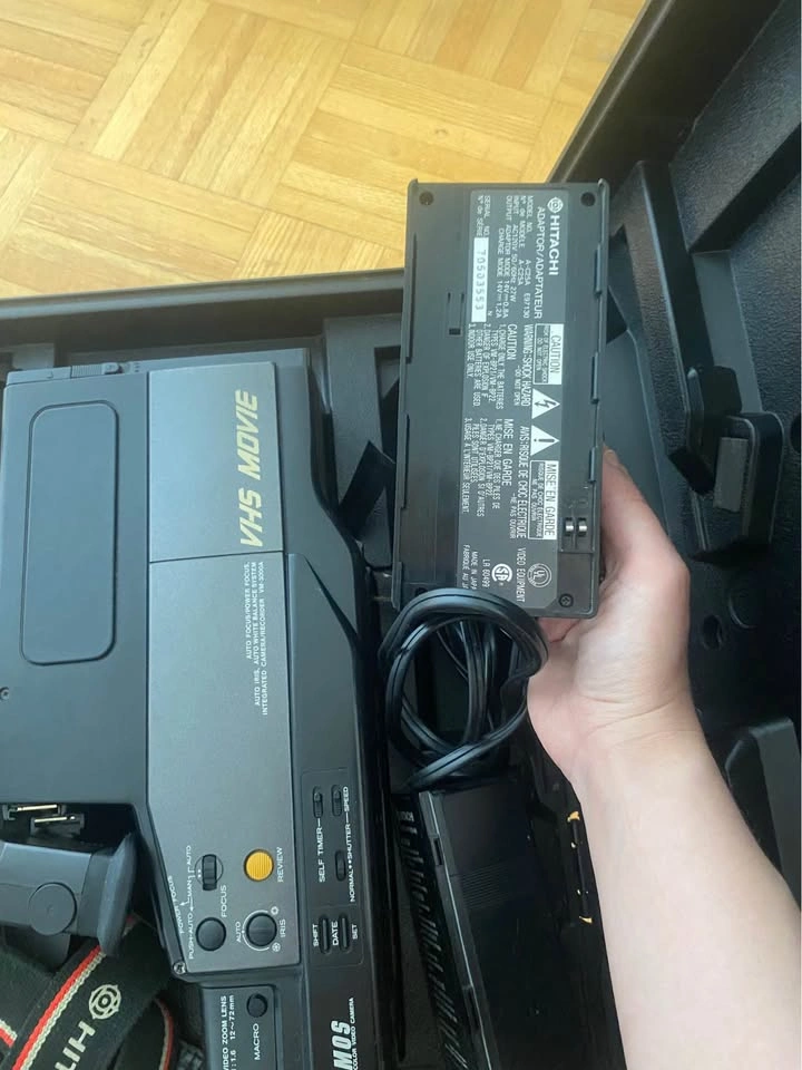 Hitachi camera (untested) - photo 3