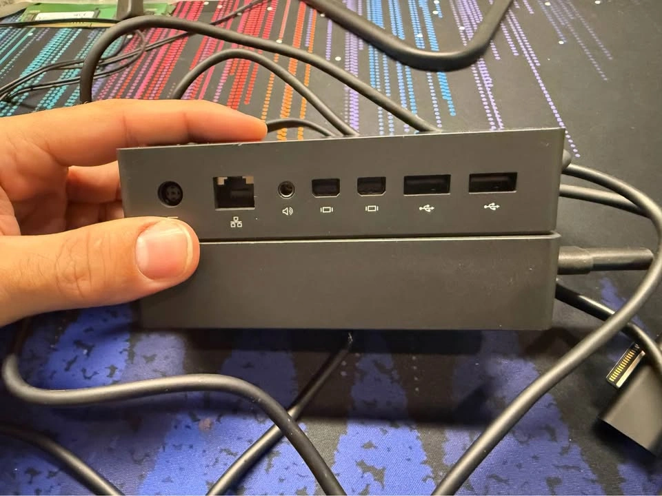 Microsoft Surface Dock - photo 3
