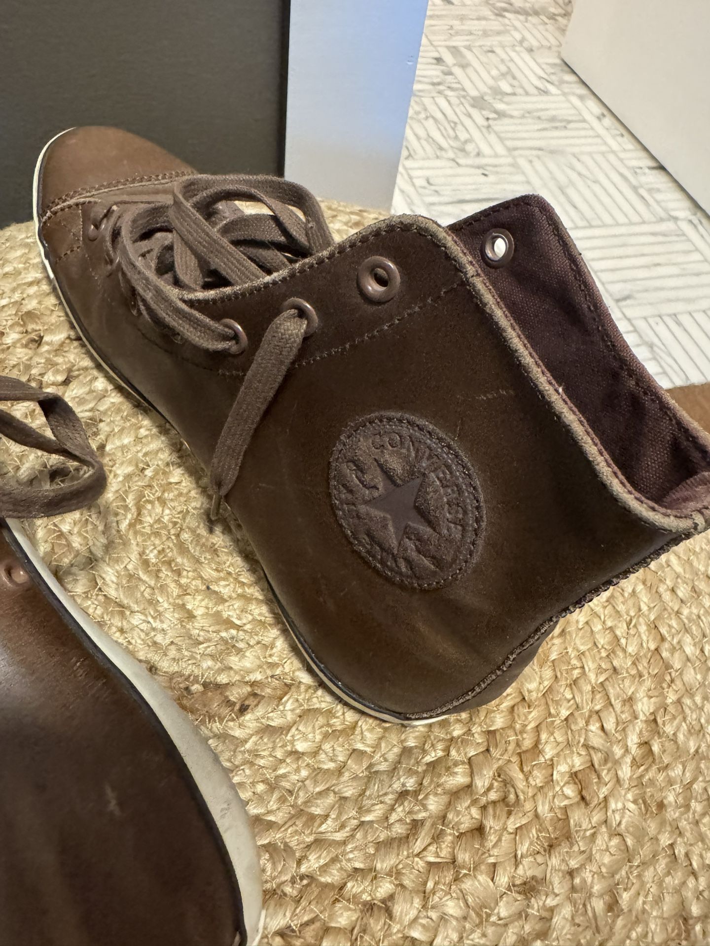 New Leather converse $30 Size 9 - photo 2