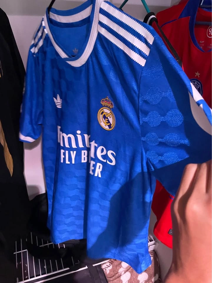 Soccer jerseys - photo 3