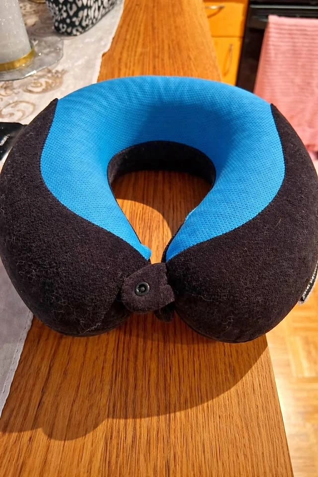 Comfort Travel Neck Pillow – Soft & Supportive