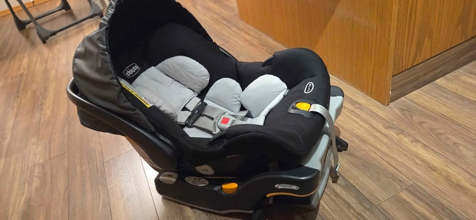 Chicco 3 in 1 stroller + car seat newborn - photo 2