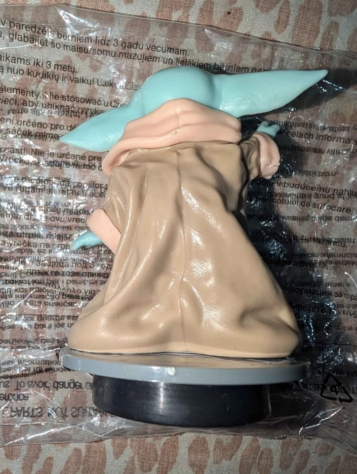 Disney The Mandalorian Grogu Figure - photo 2