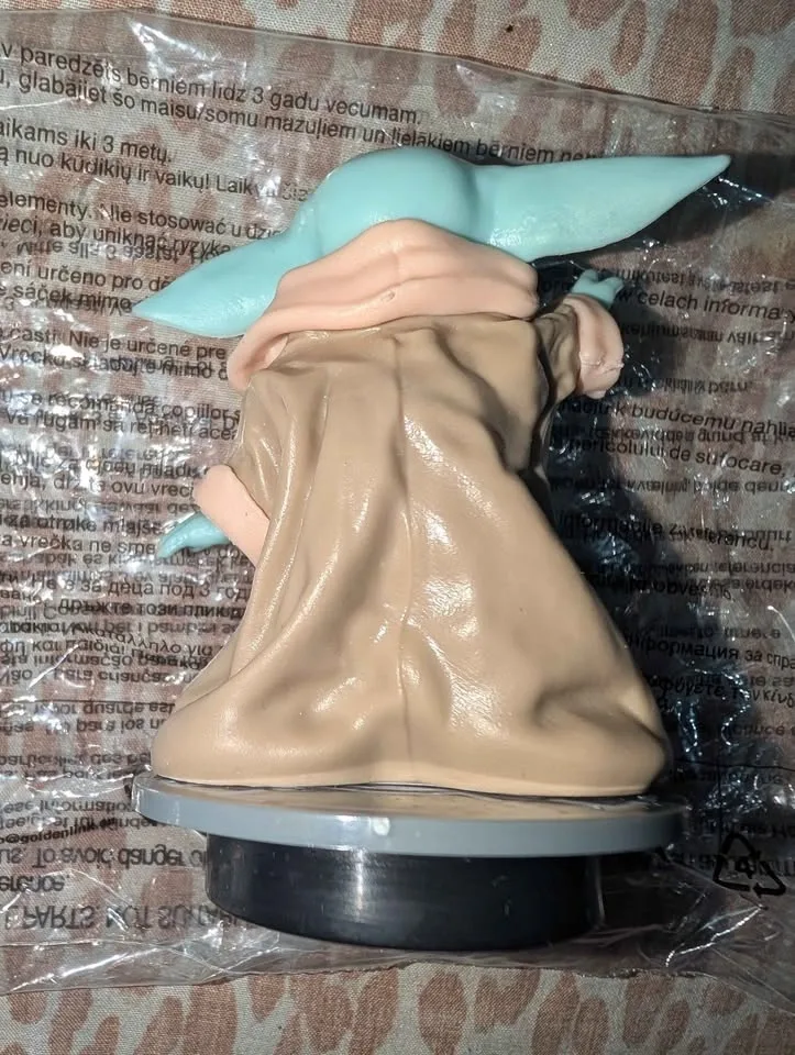 Disney The Mandalorian Grogu Figure - photo 2