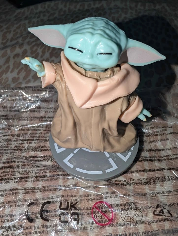 Disney The Mandalorian Grogu Figure - photo 5