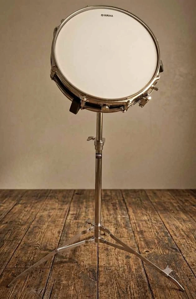 Yamaha 14" Snare Drum with Adjustable Stand