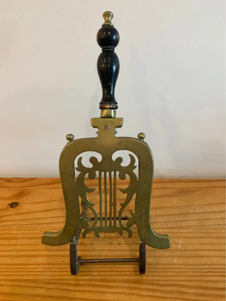 200+ year old Trivet image indicator(2)