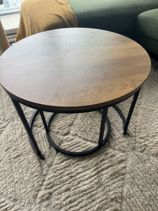 Round Nesting Coffee Tables