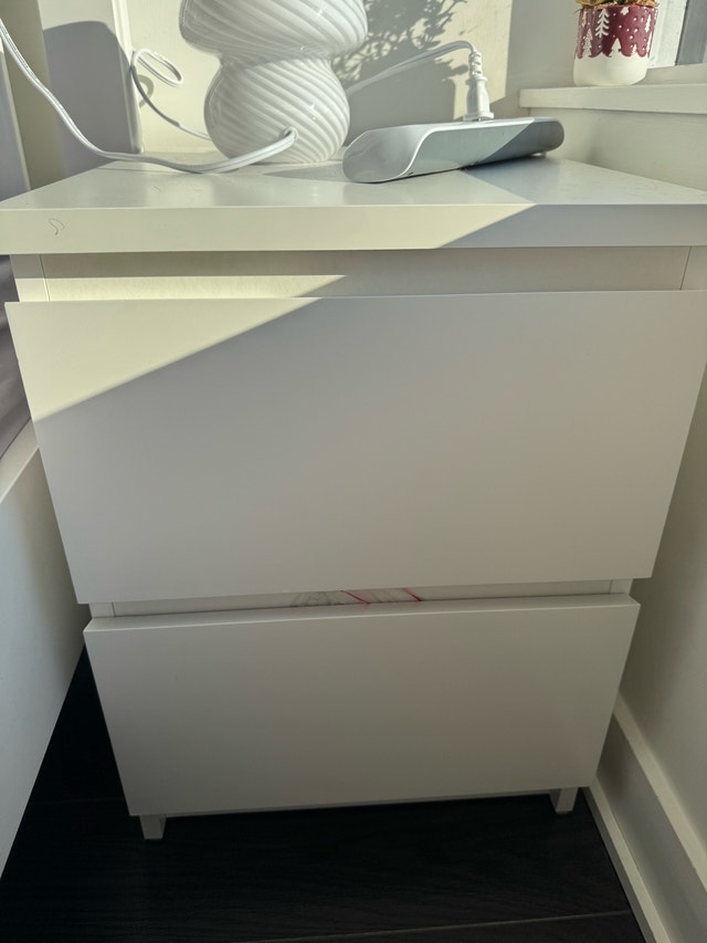 IKEA Nightstand - photo 3