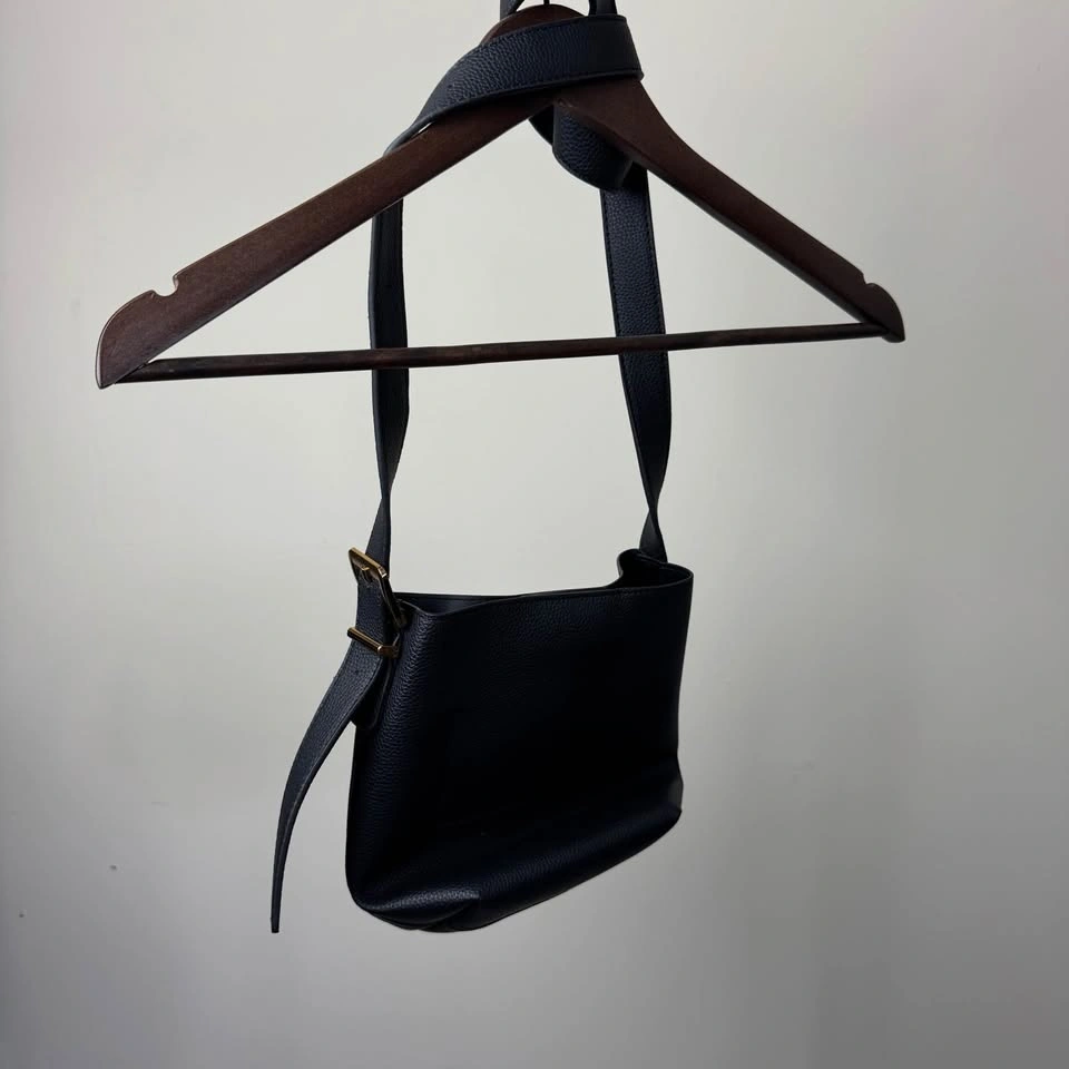 Taylor Swift Leather Handbag - photo 2