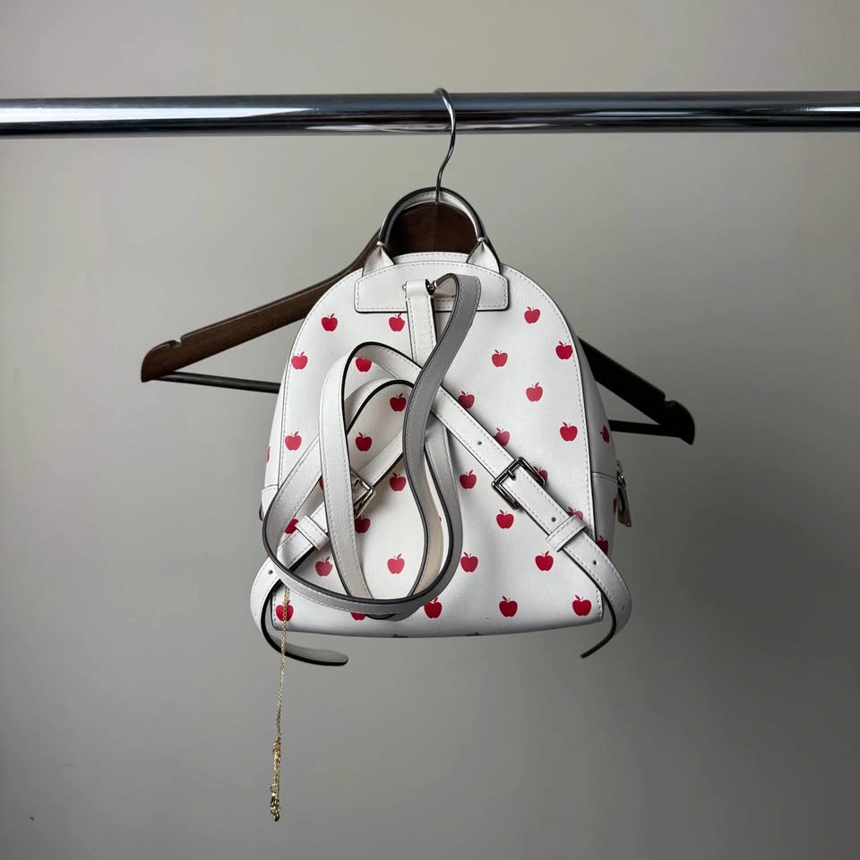 Disney x Kate Spade Snow White Backpack - photo 2