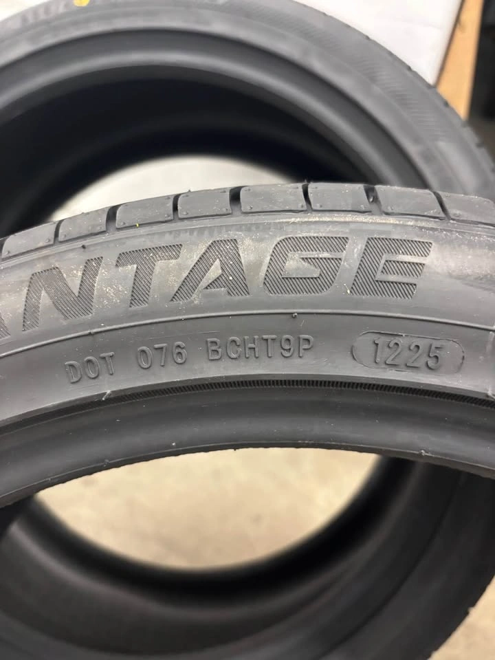 Vantage UHP tires 235/40ZR19 96W XL - photo 3