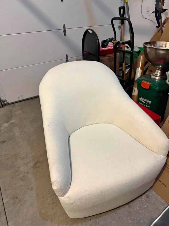 Lounge chair