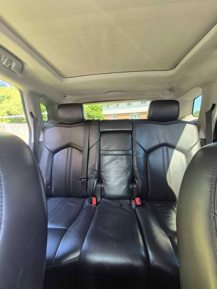 2010 Cadillac SRX - photo 4