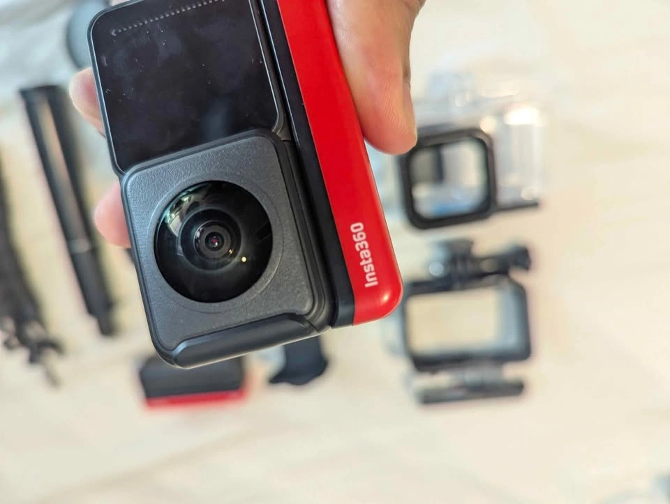 Insta360 One R Ultimate Bundle - photo 3