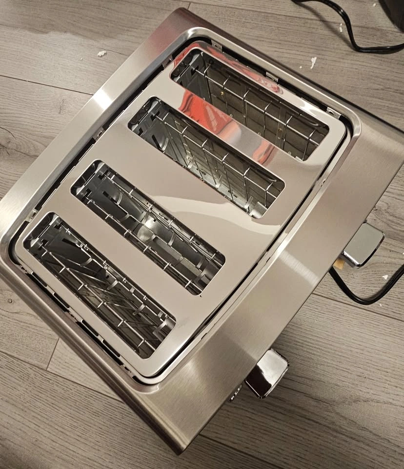 Black and Decker Toaster - 4-Slice - Stainless Steel - photo 3