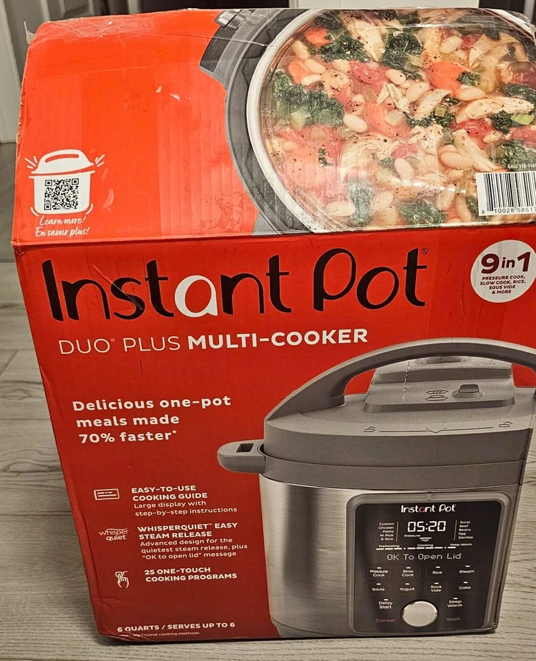 Instant Pot Duo Plus 9-in-1 Electric Pressure Cooker - 6QT