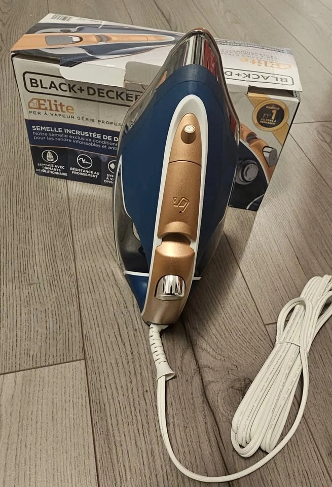 BLACK+DECKER Elite Pro-Series Steam Iron - photo 3