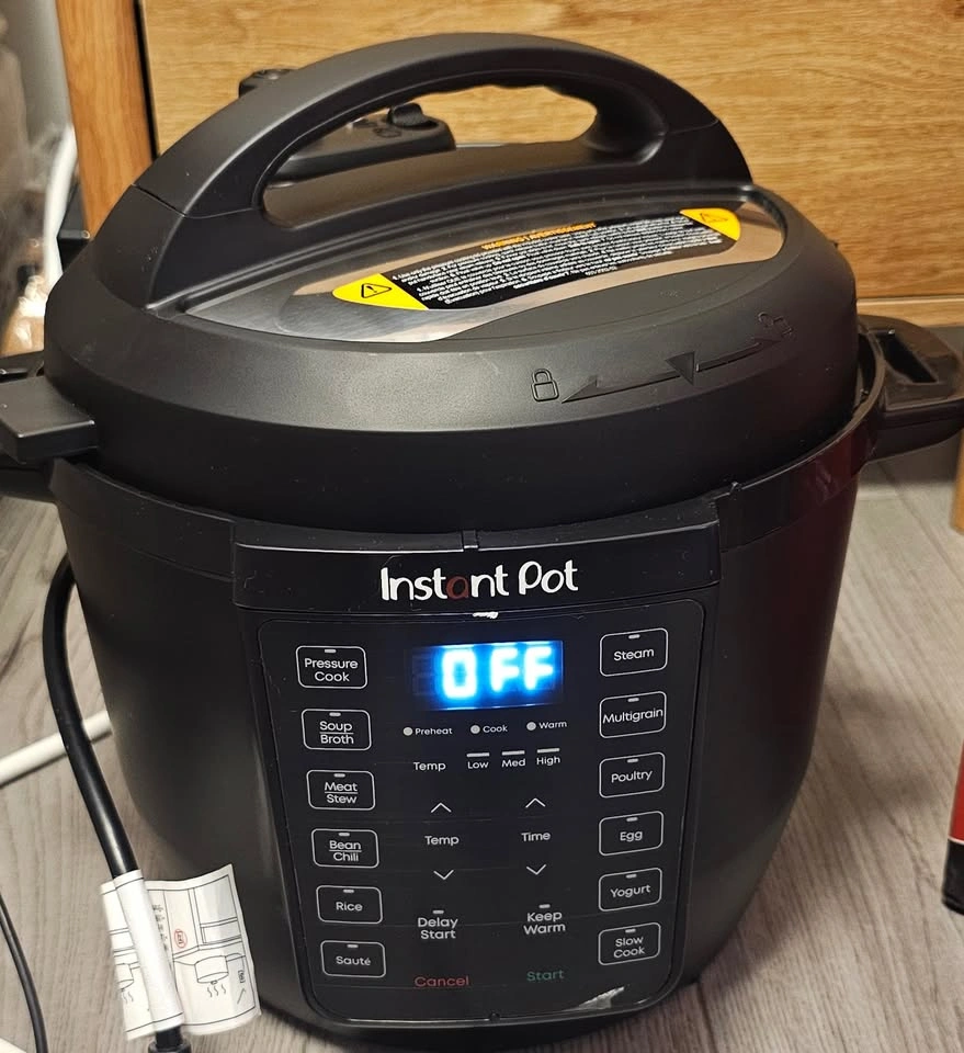 Instant Pot Rio 7-in-1 Pressure Cooker - 6QT - photo 2