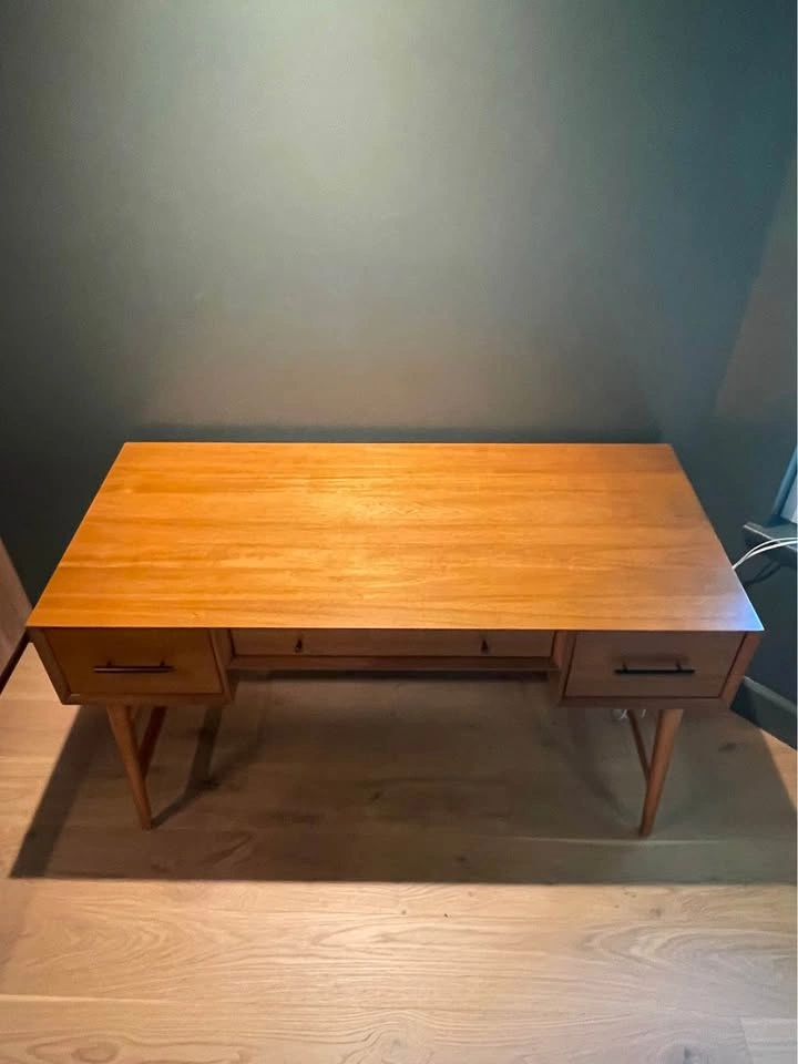 West Elm Mid-Century Desk 52” - photo 3