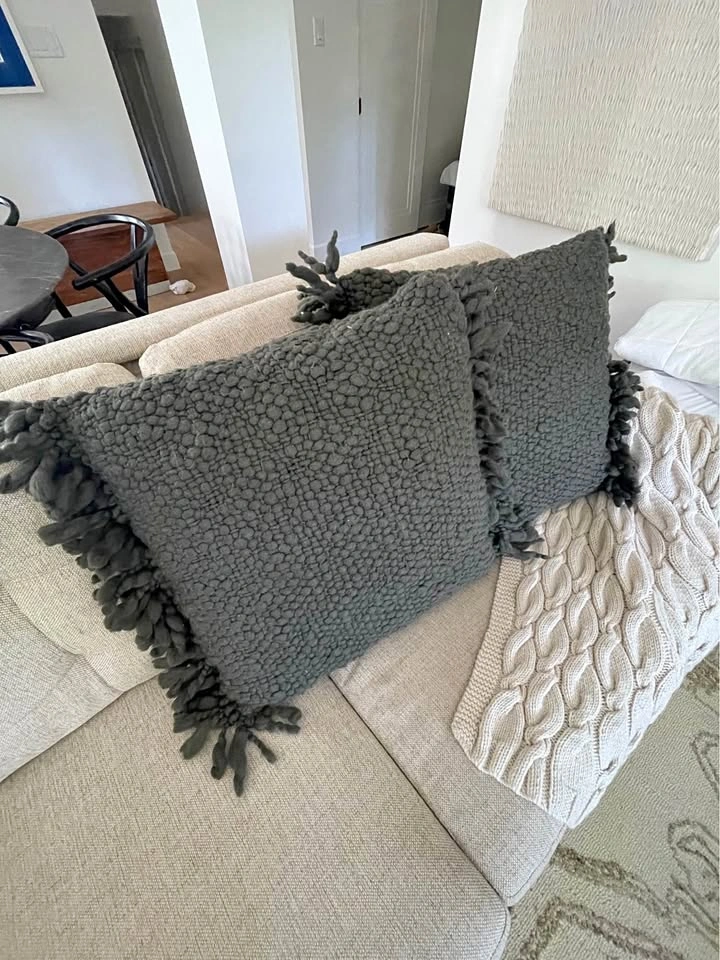 Chunky Woven Wool Fringe 23"x23" Green Throw Pillows