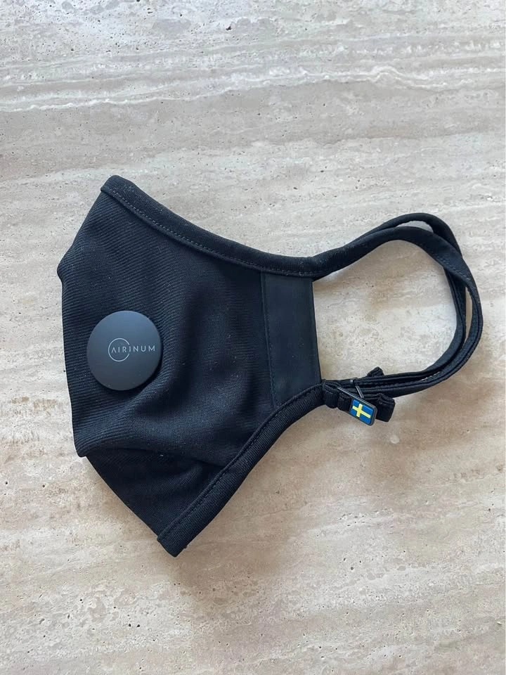 3 Airinum Urban Air Face Masks and 24 Filters - photo 3