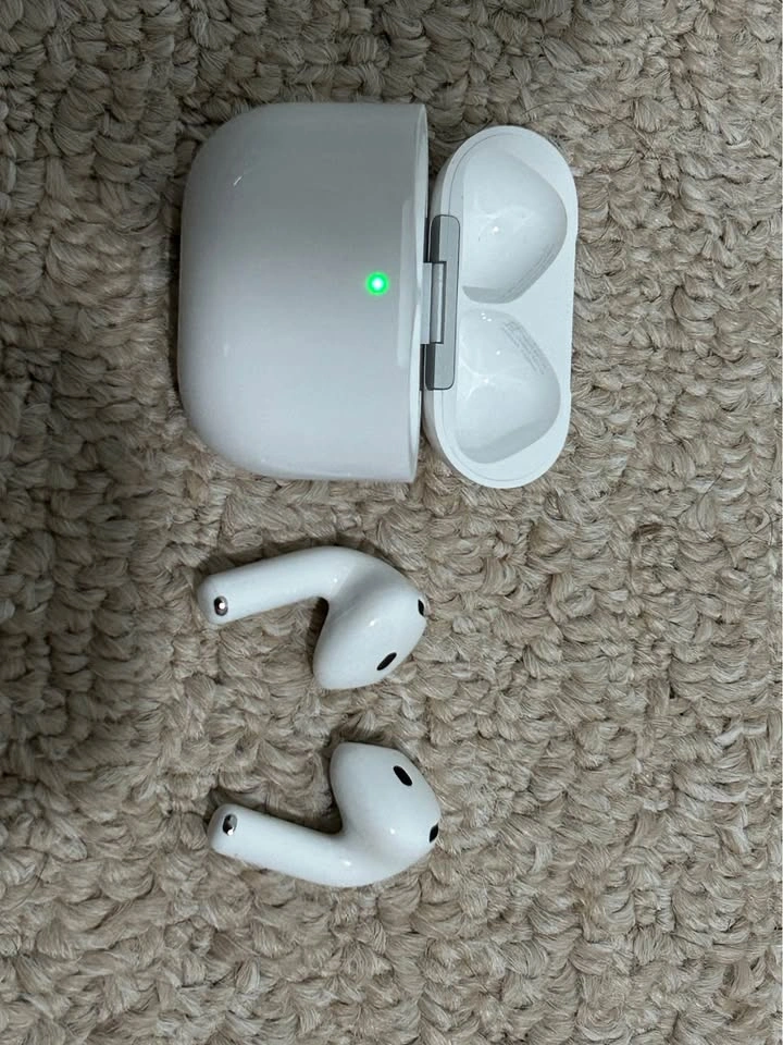 AirPods 4 with Active Noise Cancellation (ANC) - photo 2
