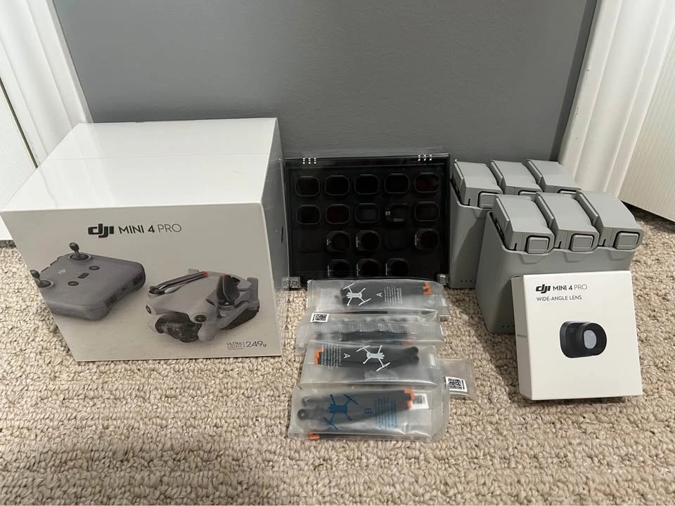 DJI Mini 4 Pro Bundle - photo 2